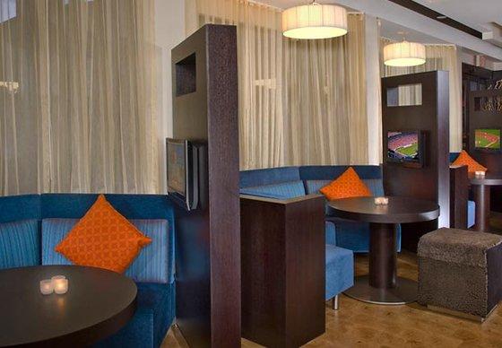 Courtyard By Marriott Atlanta Buford Mall Of Georgia Ngoại thất bức ảnh