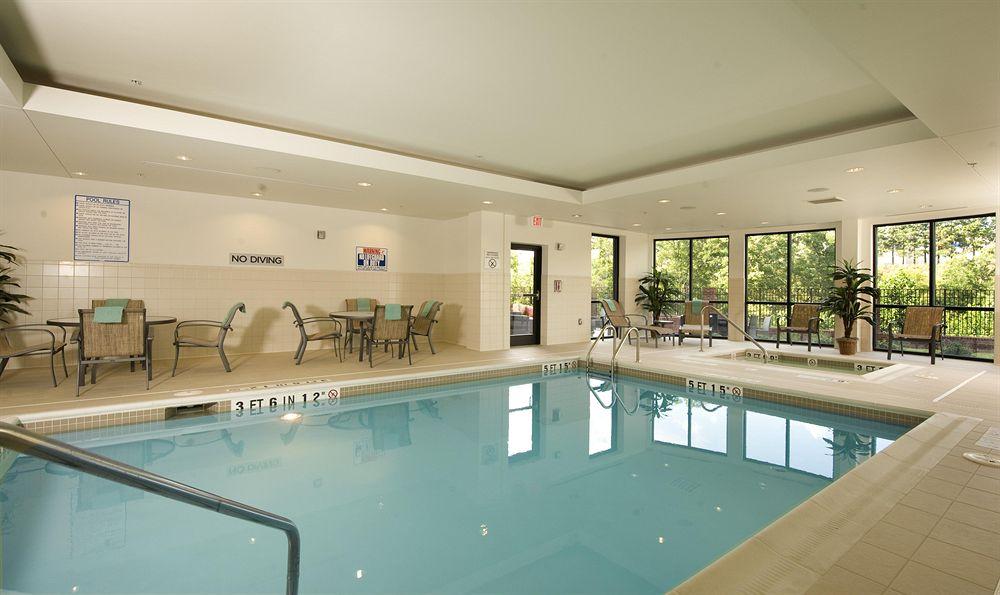 Courtyard By Marriott Atlanta Buford Mall Of Georgia Ngoại thất bức ảnh