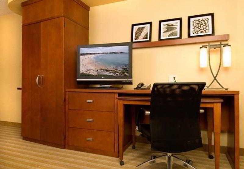 Courtyard By Marriott Atlanta Buford Mall Of Georgia Ngoại thất bức ảnh