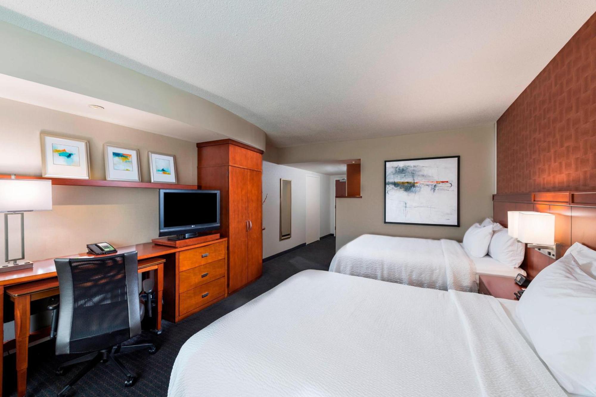 Courtyard By Marriott Atlanta Buford Mall Of Georgia Ngoại thất bức ảnh