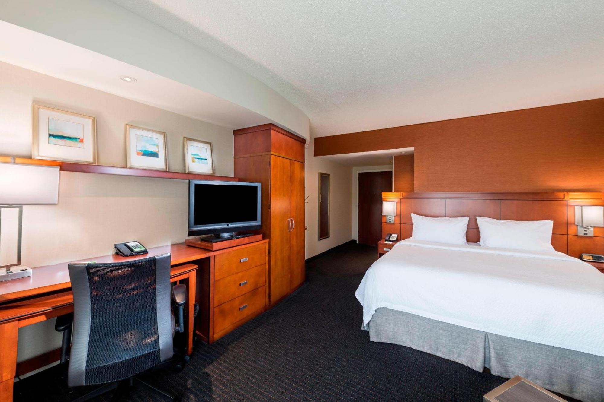 Courtyard By Marriott Atlanta Buford Mall Of Georgia Ngoại thất bức ảnh