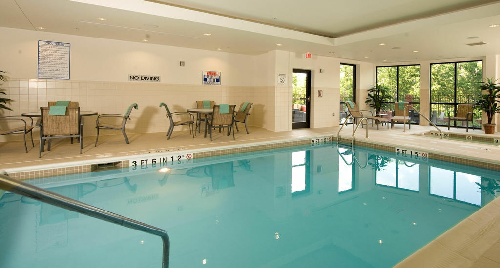 Courtyard By Marriott Atlanta Buford Mall Of Georgia Ngoại thất bức ảnh
